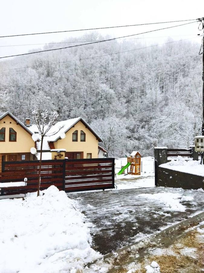 Vila Zubor Crni Vrh Εξωτερικό φωτογραφία